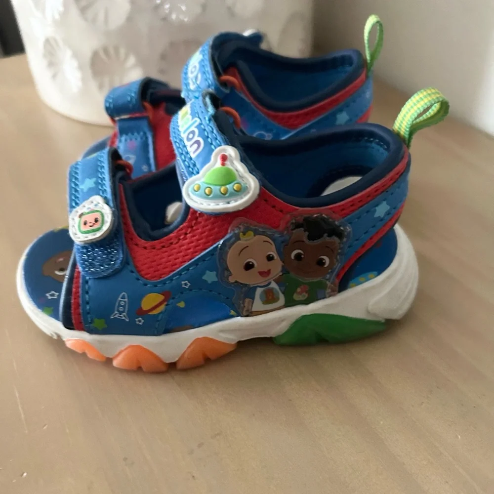 Cocomelon Kids Size 5 Colorful Velcro Sandals with Cartoon Characters